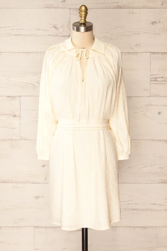 Djibouti | Short Beige Pleated Dress w/ Long Sleeves