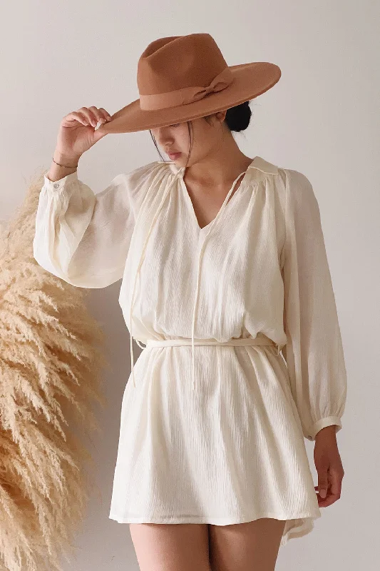 Djibouti | Short Beige Pleated Dress w/ Long Sleeves