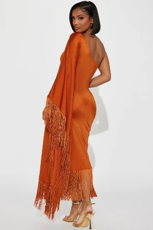 Feeling Fringe Midi Dress - Rust