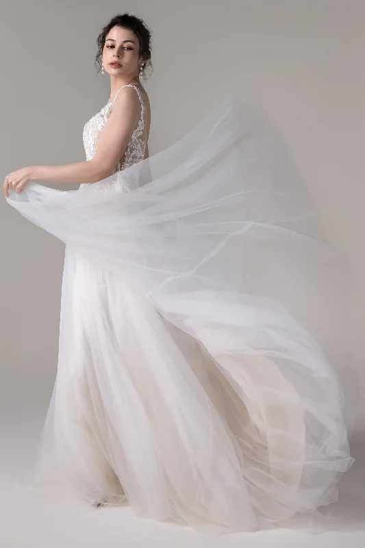 A-Line Court Train Lace Tulle Wedding Dress CW2783