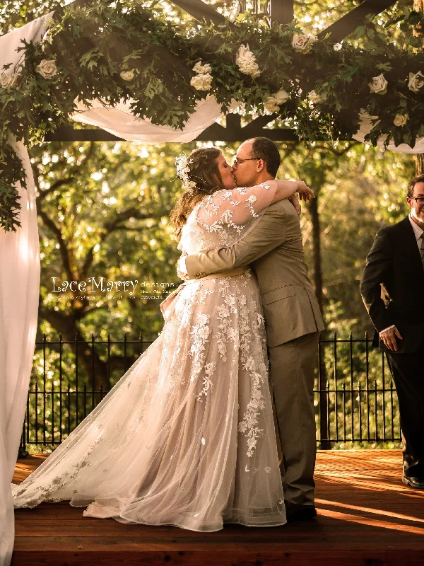 Boho Wedding Dress with Flutter Sleeves