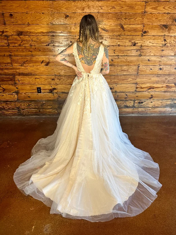 Ellie Wedding Dress