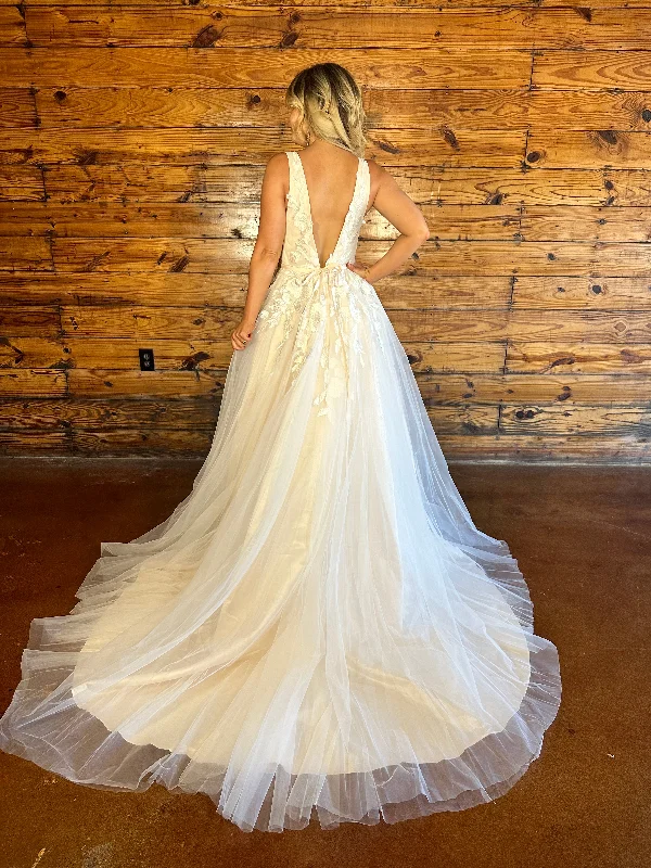 Ellie Wedding Dress