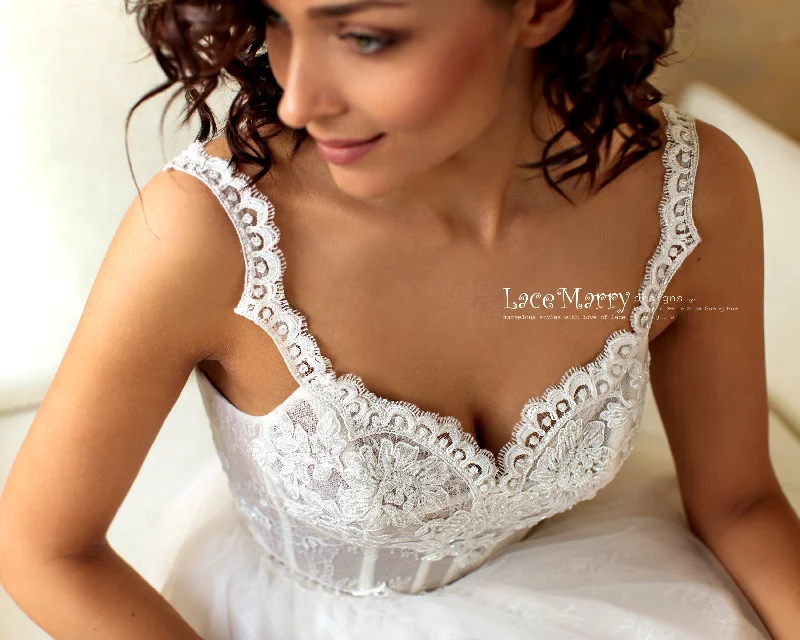 Gorgeous Hand Beaded Sweetheart Neckline Wedding Dress