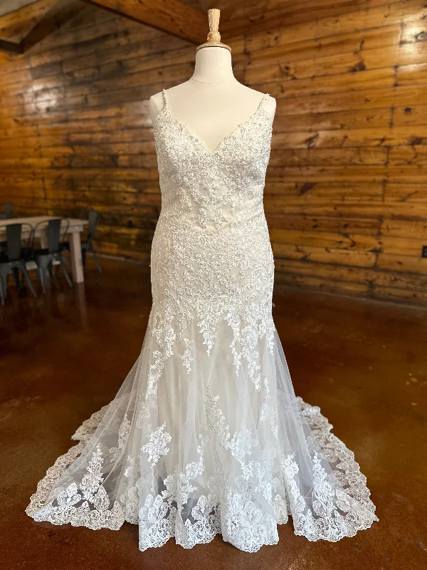 Savannah Wedding Dress