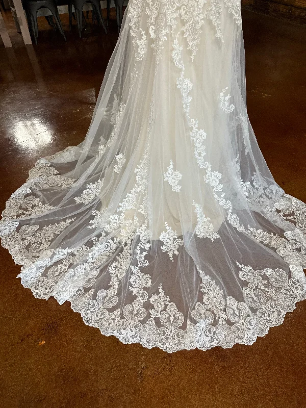 Savannah Wedding Dress