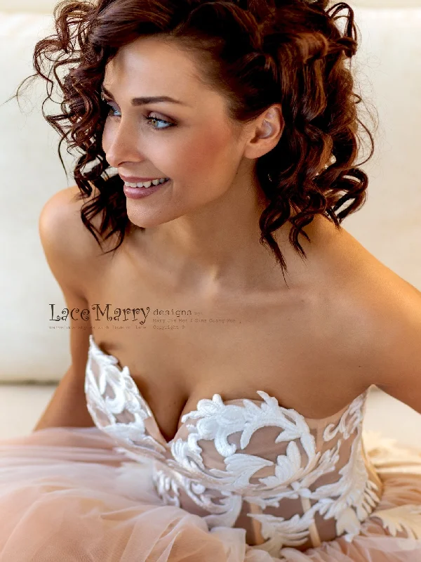 Swirl Lace Strapless Wedding Dress with Corset Back