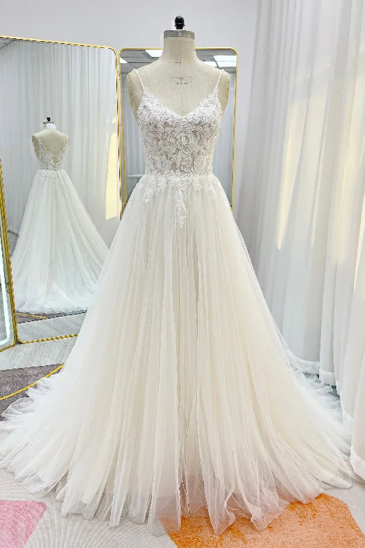 A-Line Court Train Lace Tulle Wedding Dress CW3226