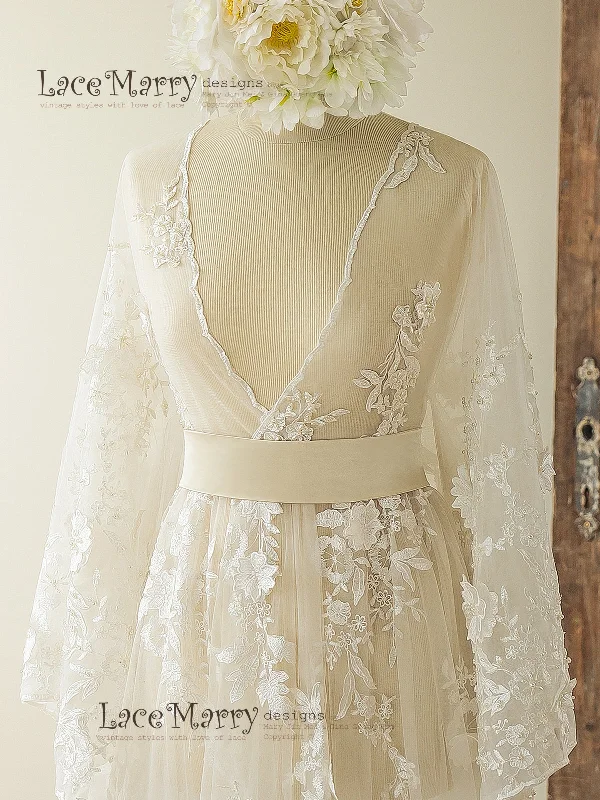 Bohemian Lace Wedding Dress in Kaftan Style