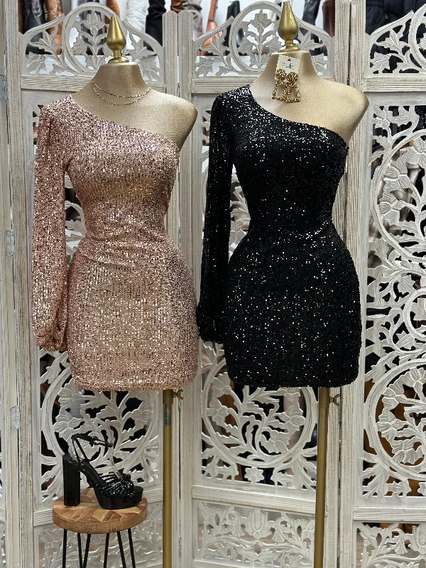Your Best Deals Are Here!One Sleeve Sequin Mini Dress