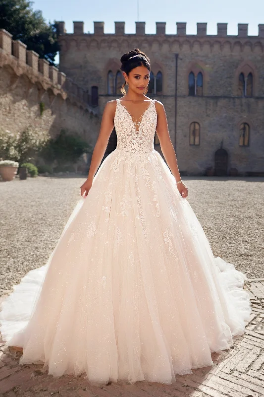 Special Discounts Inside!JC25805