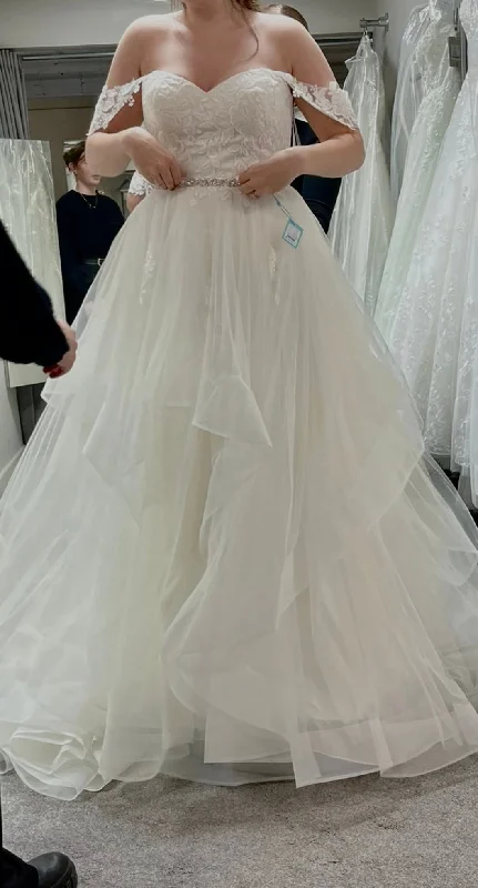 Don’t Wait – Shop Today!& For Love RAYANNE Wed2be