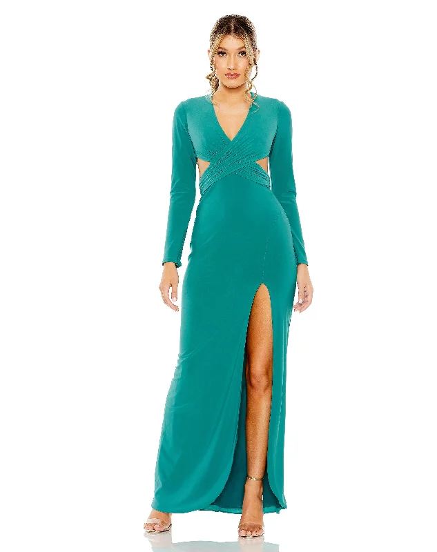 Don’t Wait – Shop Today!Mac Duggal 42074 Long Sleeve Fitted Formal Dress