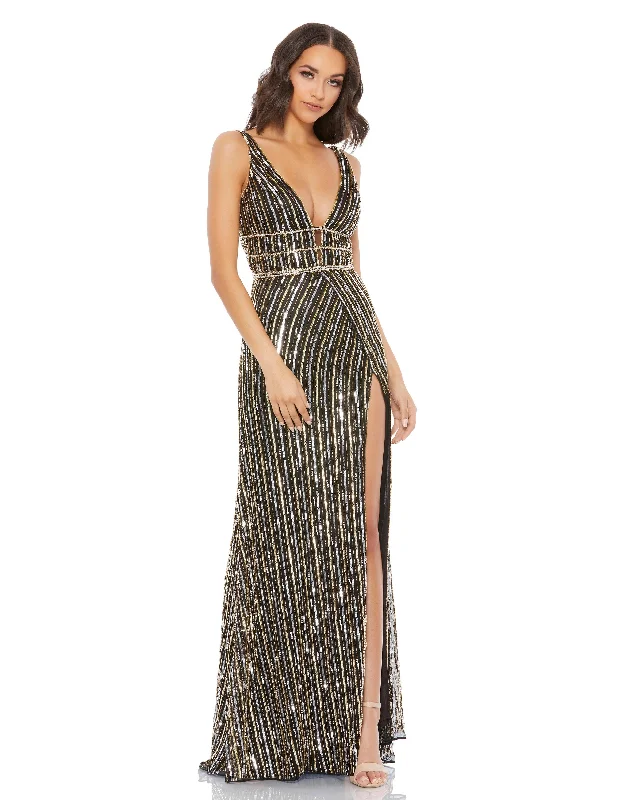 Only a Few Left – Order Now!Mac Duggal 5232 Long Sleeveless Metallic Prom Dress