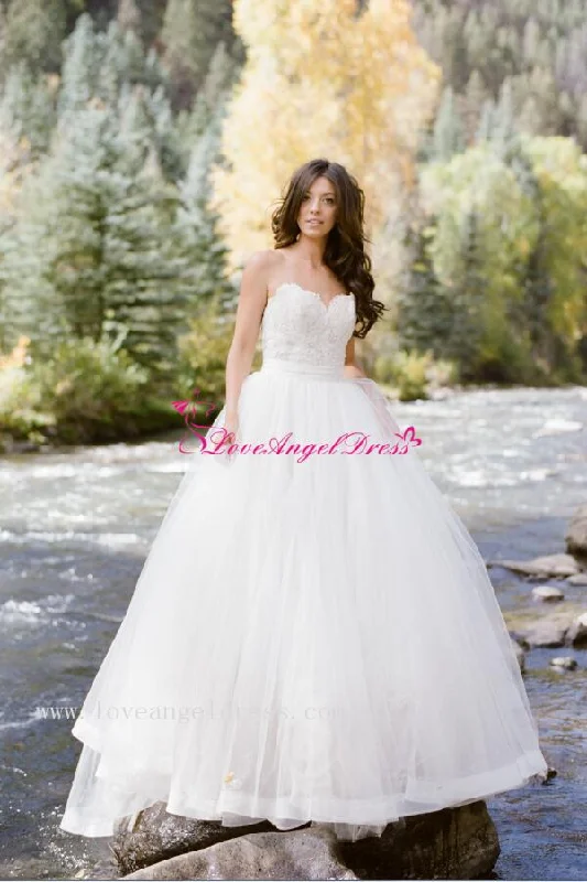 Shop the Hottest Deals!Sweetheart Lace Backless Princess Ball Gown Wedding Dresses