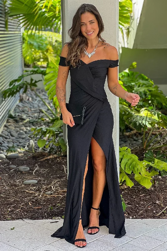 Limited-Time Price Drop!Black Off Shoulder Ruched Maxi Dress With Slit