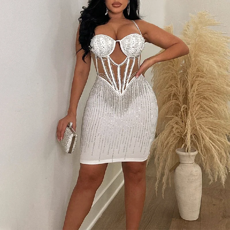 Shop the Hottest Deals!MALYBGG Stylish Spaghetti Straps Rhinestone-Adorned A-Line Dress 900896LY