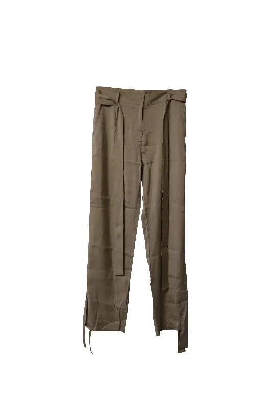Get It Before It’s Gone!Valentino Belted Pants in Beige Viscose