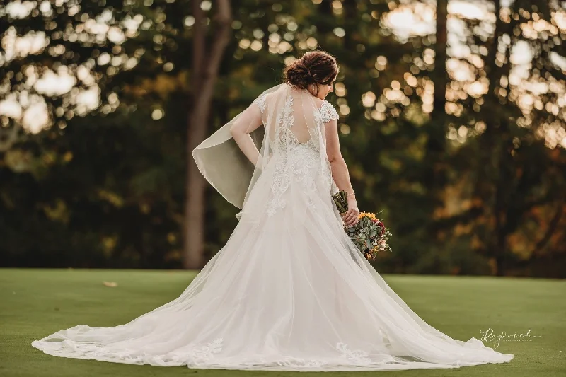 More Discounts, More Joy!Allure Bridals 3117