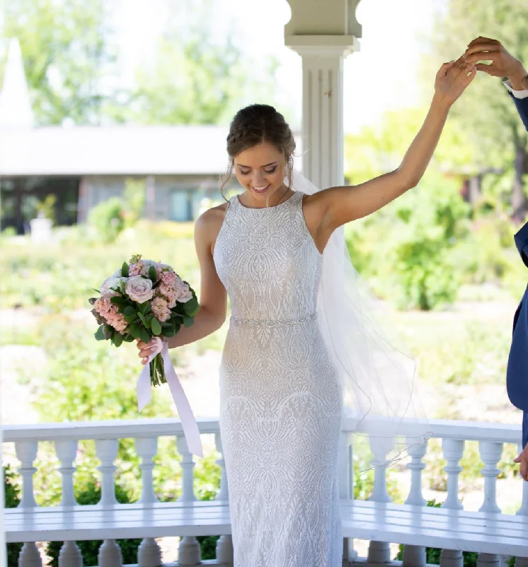 Unlock Huge Savings Now!Allure Bridals 3155