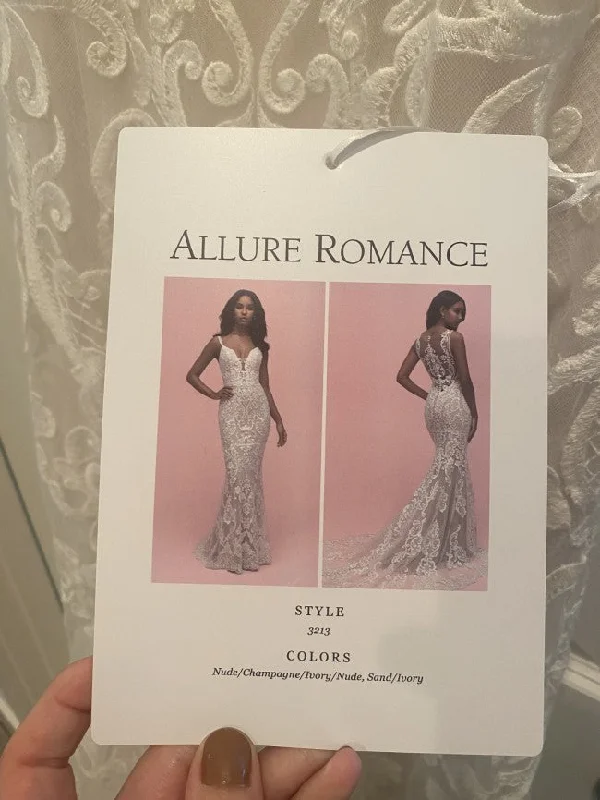 Bigger Savings, Better Shopping!Allure Bridals 3213