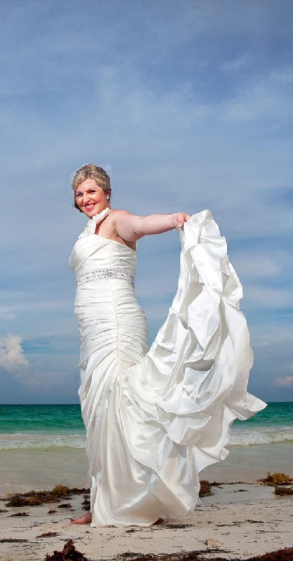 Your Dream Deal is Here!Allure Bridals