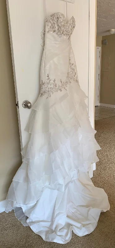 Score Big Savings Today!Allure Bridals 8815
