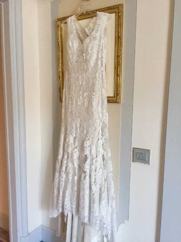 Your Favorite Sale is Back!Allure Bridals 9068