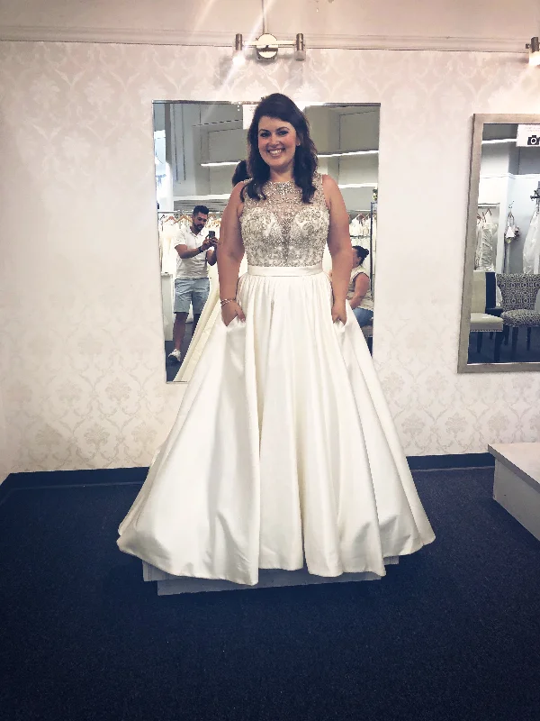 Don’t Wait – Deals Won’t Last!Allure Bridals 9152