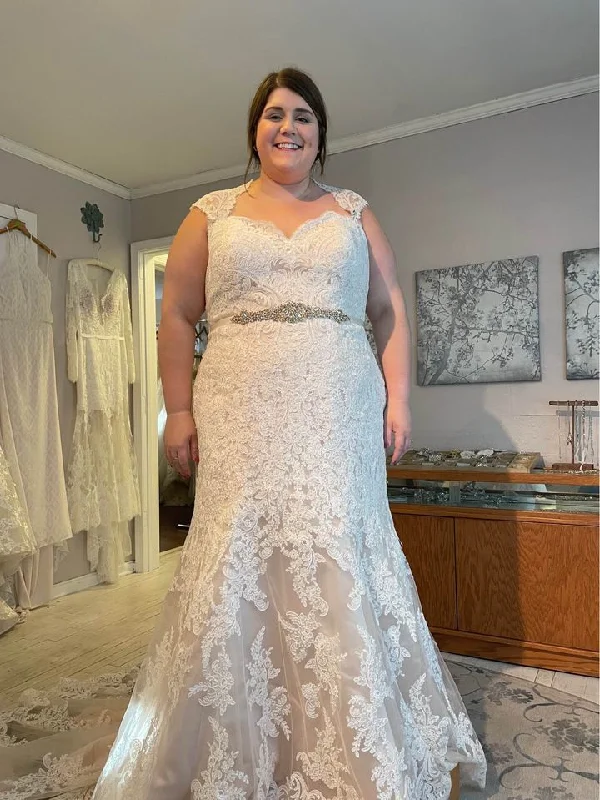 Shop Today, Save Tomorrow!Allure Bridals 9250