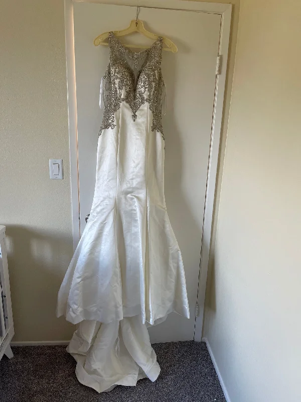 Buy More, Save More!Allure Bridals 9252