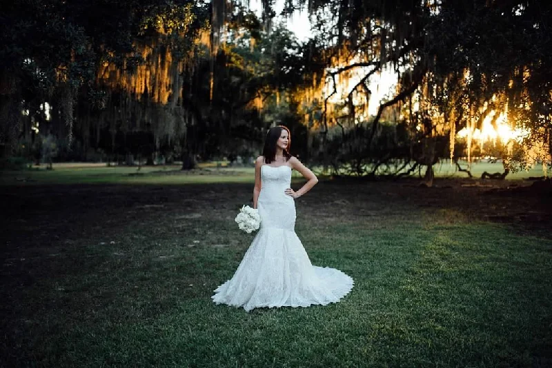 New Discounts Just Dropped!Allure Bridals 9259