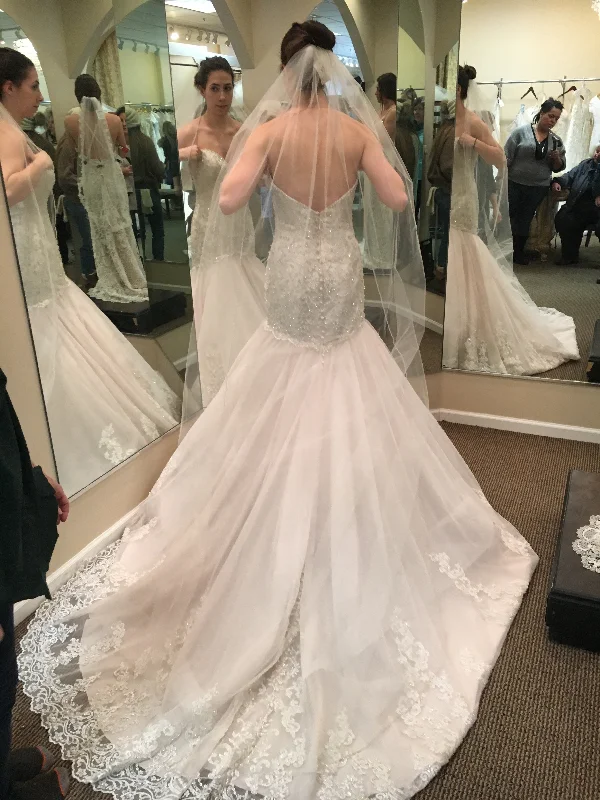 Unlock Huge Savings Now!Allure Bridals 9325