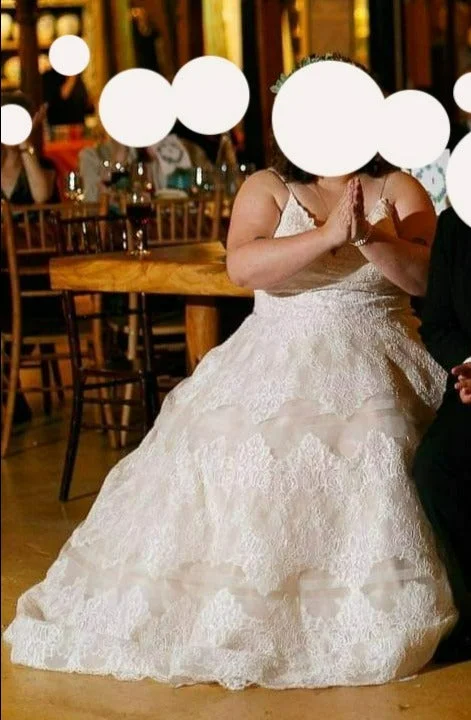 Best Price of the Season!Allure Bridals 9400