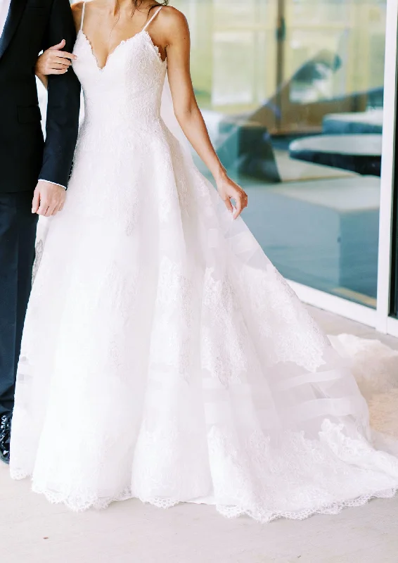 Shop the Hottest Deals!Allure Bridals 9400