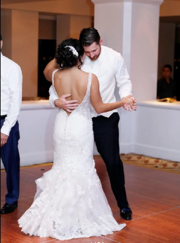 Save Money, Shop Happy!Allure Bridals 9401