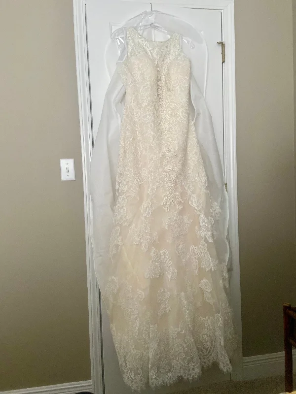 Huge Price Cuts Await!Allure Bridals 9504
