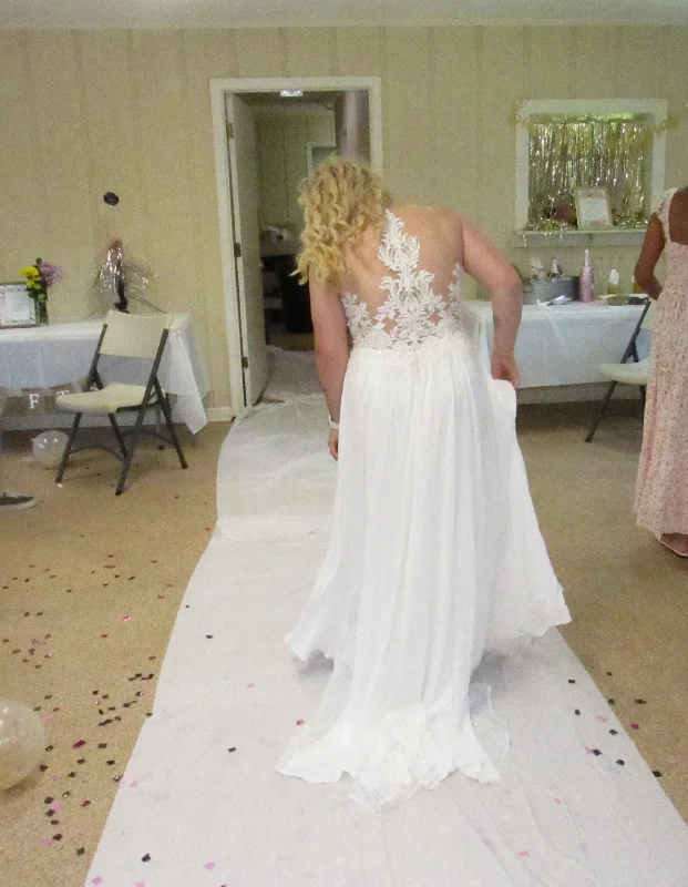 Sale Alert – Get Ready to Shop!Allure Bridals 9510