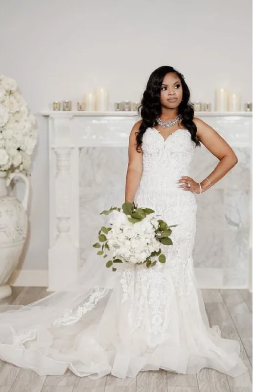 Huge Savings – Act Now!Allure Bridals 9601