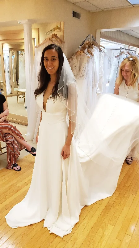 Save Money, Shop Happy!Allure Bridals 9610