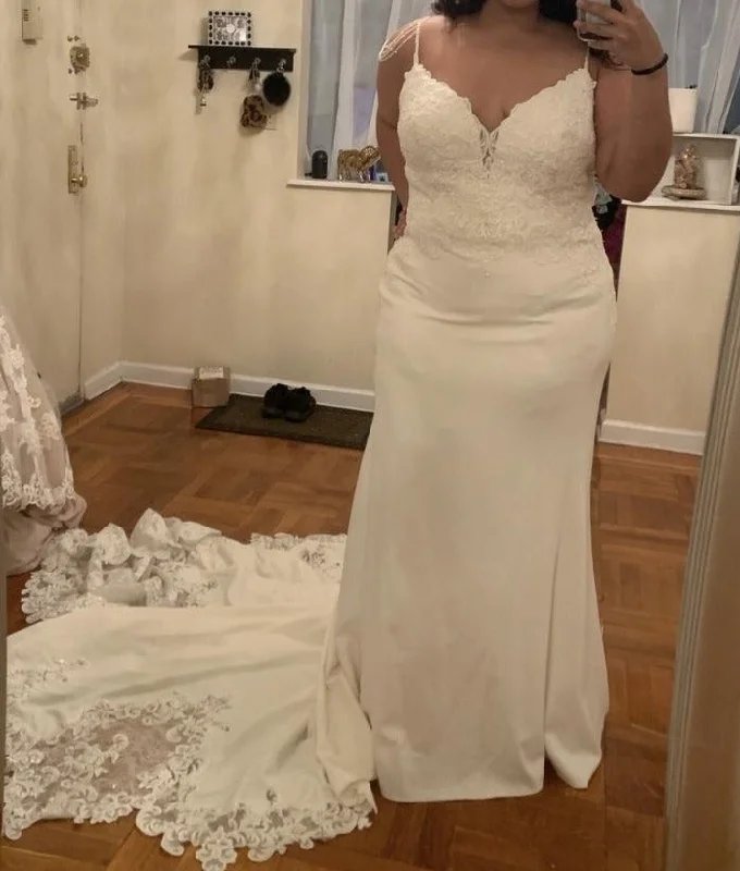 Your Dream Deal is Here!Allure Bridals 9683