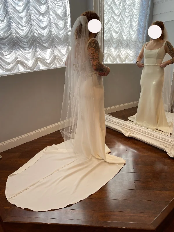 Shop Today, Save Tomorrow!Allure Bridals 9810
