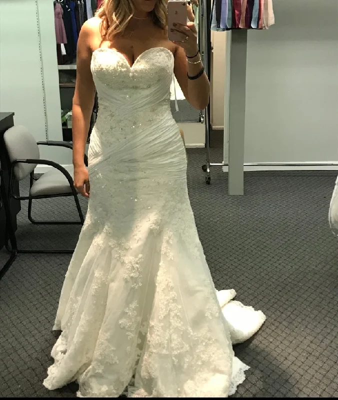 Every Deal is a Steal!Allure Bridals Beaded Strapless Sweetheart Lattice Bodice