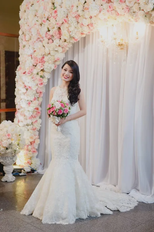 Shop More, Spend Less!Allure Bridals C280