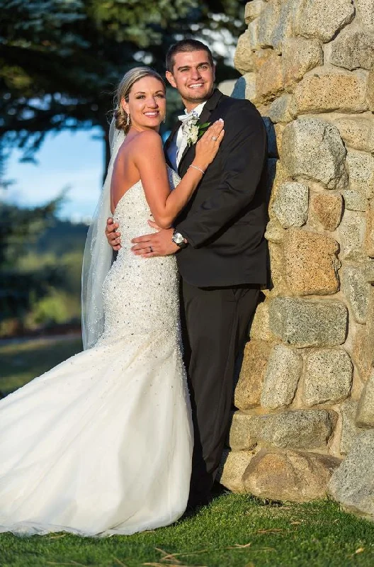 Save Like Never Before!Allure Bridals C286