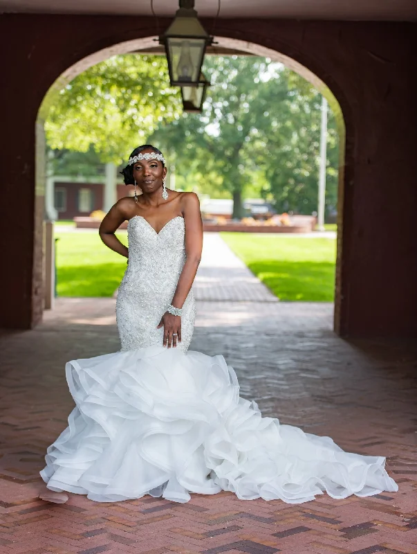 Unmissable Offers Await!Allure Bridals C367