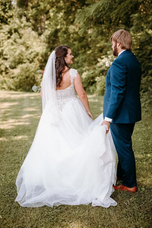 Score Huge Discounts Today!Allure Bridals C407