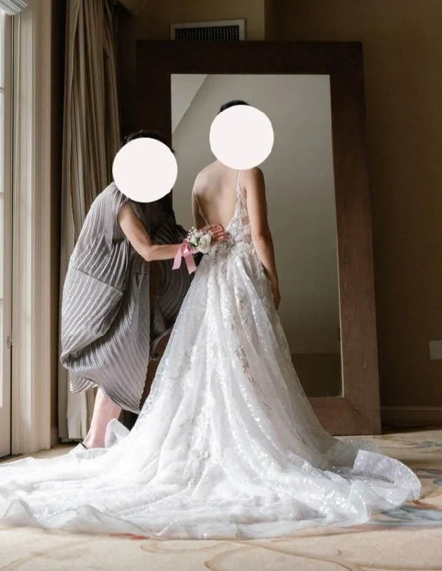 Get It Before It’s Gone!Allure Bridals C606