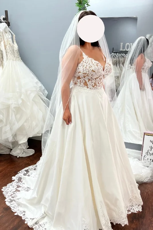 Hot Deals You Can’t Resist!Allure Bridals C653