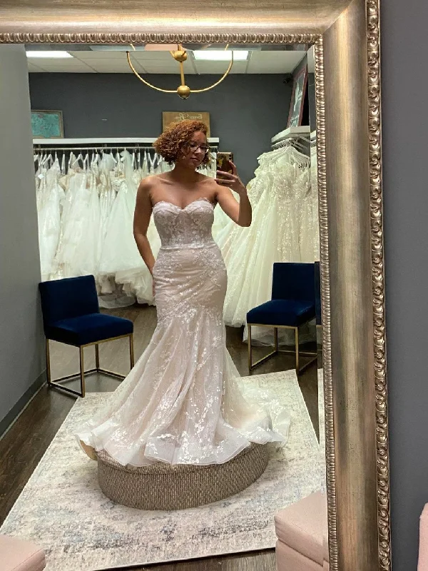 Get More for Less!Allure Bridals Cilka E166